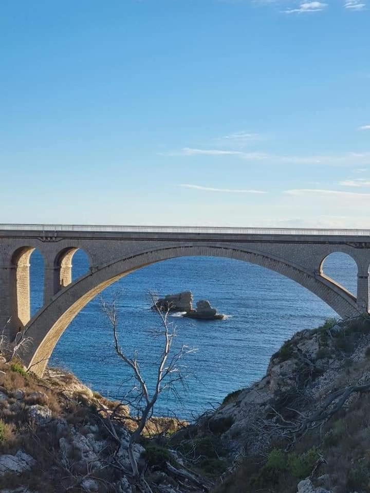 Villa Calanques Ensues-la-Redonne Kamer foto